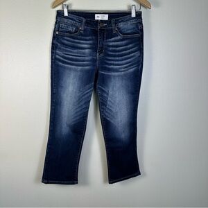 BKE Y2K Gabby Stretch Distressed Mid Rise Dark Wash Capri Jean
